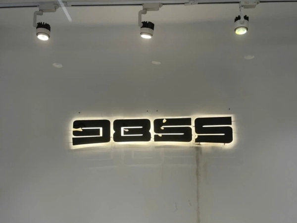 Chữ nổi thương hiệu