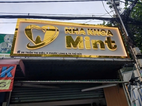Bảng hiệu Nha Khoa Mint