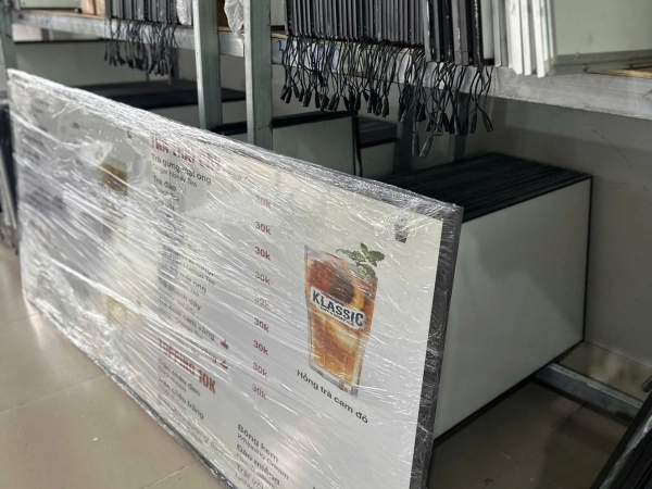 tranh đèn trà sửa